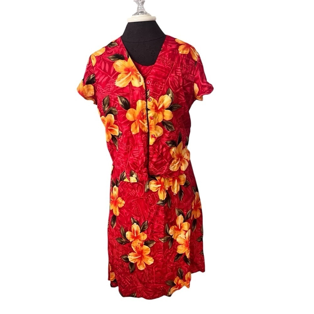 Hilo Hattie Vibrant Hibiscus Print Floral Two Piece Dress Hawaiian Size Small